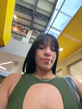 MonserratJons01 online show from 05-19-26, 10:28
