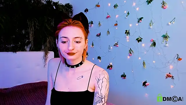 Kira  Cutie online show from 05-15-26, 11:36