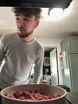 dommydom7177 online show from 03-18-26, 09:48