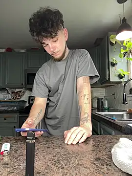 dommydom7177 online show from 04-03-26, 05:08