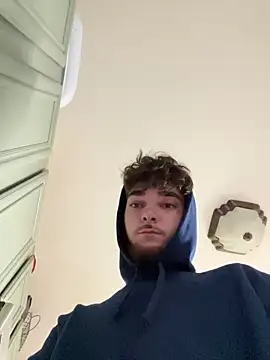 dommydom7177 online show from 04-05-26, 09:32