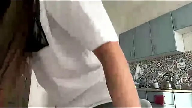 LypsiXo online show from 04-03-26, 01:17