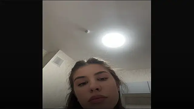 LypsiXo online show from 03-26-26, 04:16