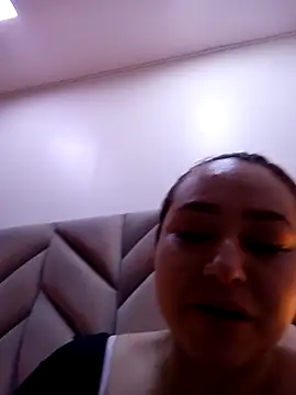 SabrinaVantress online show from 04-15-26, 05:35