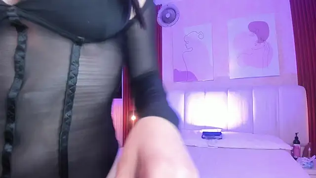 Maiasweet  online show from 04-26-26, 02:09