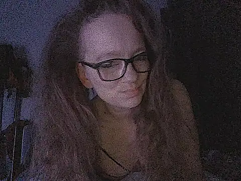 LizzieZ1975 online show from 05-09-26, 12:58