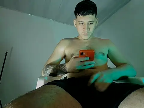 JadeeBlaze online show from 05-20-26, 03:42