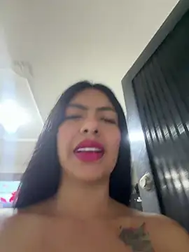Noa rousse01 online show from 05-06-26, 04:16
