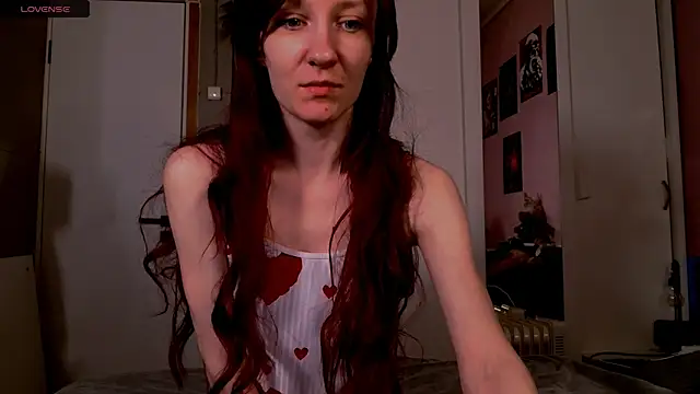 Snapshot of bzzz_bzzz chatting on 03-28-26, 10:22 bzzz bzzz online show from 03-28-26, 10:22