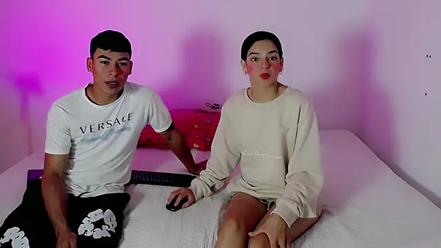 Nina and coby  online show from 07-09-26, 01:32