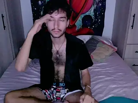 Snapshot of Adrien_polo chatting on 05-26-26, 11:08 Adrien polo online show from 05-26-26, 11:08