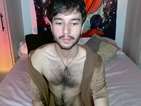 Snapshot of Adrien_polo chatting on 06-07-26, 04:18 Adrien polo online show from 06-07-26, 04:18