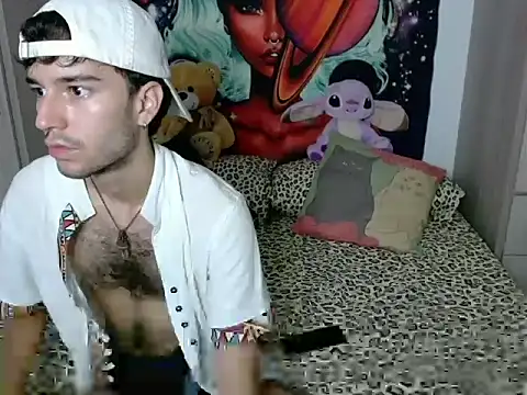 Snapshot of Adrien_polo chatting on 05-18-26, 05:45 Adrien polo online show from 05-18-26, 05:45