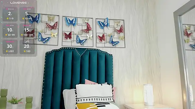 zoejenner  online show from 07-26-26, 02:35