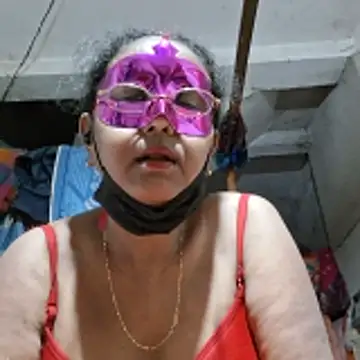Snapshot of Riya45326 chatting on 05-18-26, 07:07 Riya45326 online show from 05-18-26, 07:07