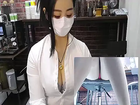 Latte-01 online show from 04-12-26, 03:10