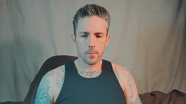 SkylarrGrey online show from 05-19-26, 04:08
