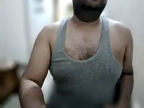 chubby guy 1999 online show from 03-19-26, 08:53