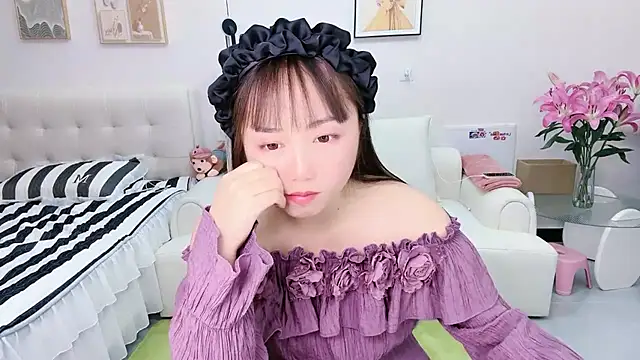 shuangshuang3 online show from 04-13-26, 10:08