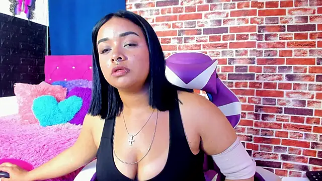 SofiiaCutee online show from 04-08-26, 02:35