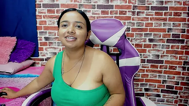SofiiaCutee online show from 04-18-26, 02:36