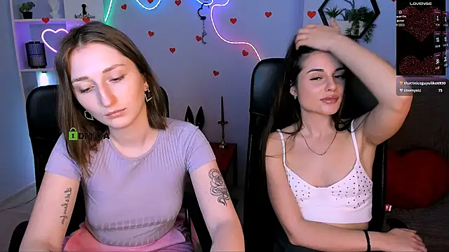 sara musee online show from 04-09-26, 10:10