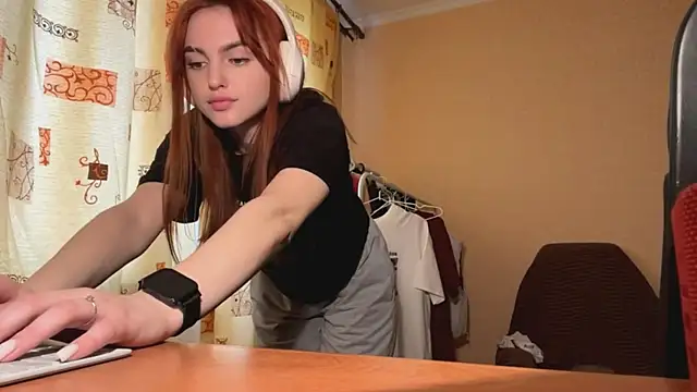 alisaonlyforu online show from 04-09-26, 06:19