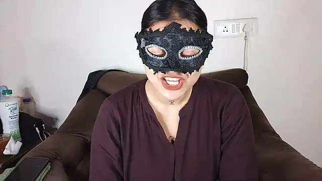 Punjabi baddie  online show from 07-08-26, 05:13