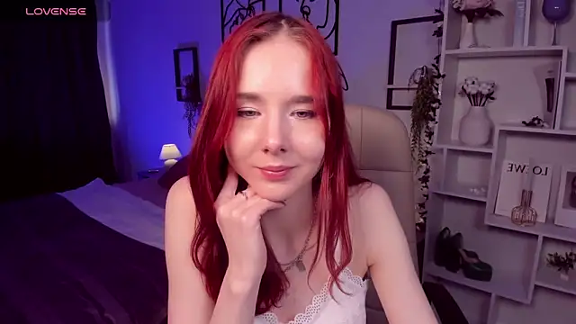 MarilynFire online show from 05-06-26, 12:42