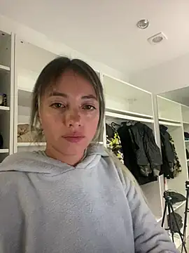 Sexyandtiny online show from 04-01-26, 10:28