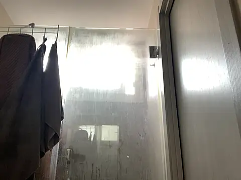 Sexyandtiny online show from 05-08-26, 10:30