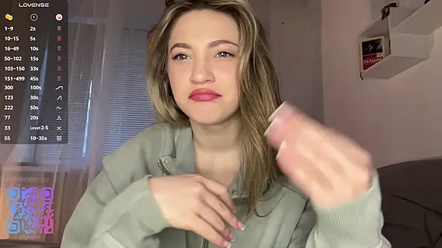 1Kellynaive online show from 04-02-26, 03:30