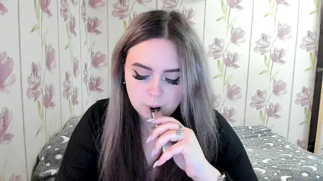 Agathameoww online show from 04-14-26, 09:25