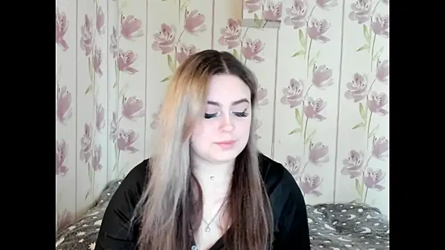 Agathameoww online show from 04-13-26, 09:35