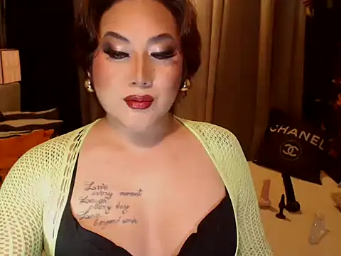 YourMistressAggy online show from 05-04-26, 06:33