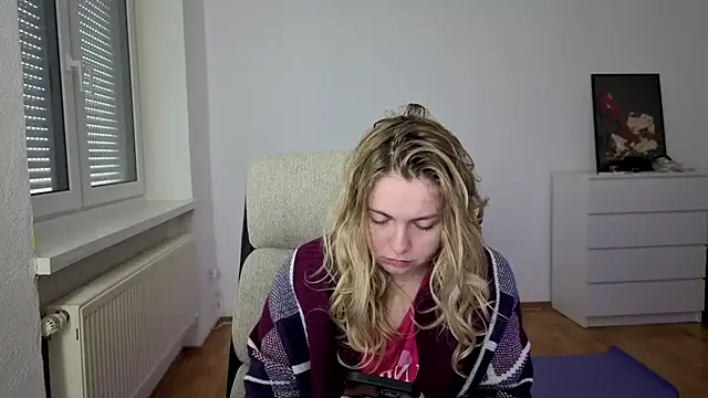EvaKraz online show from 04-26-26, 09:39