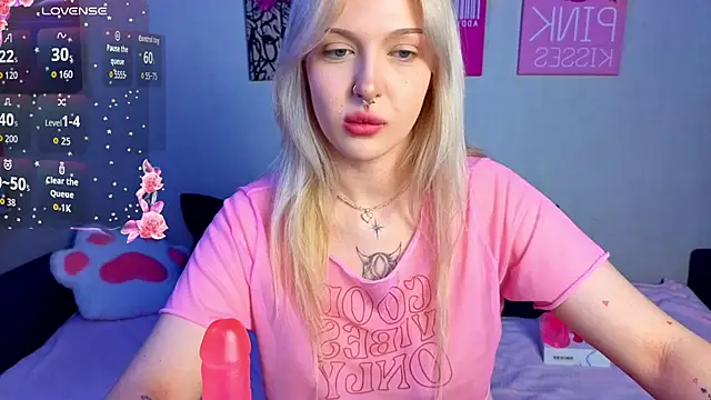 BlondieSummer online show from 08-04-26, 07:40
