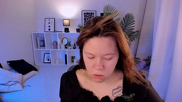 Vanessa ama online show from 05-01-26, 06:02
