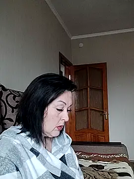 HelgaDennis online show from 03-22-26, 07:10