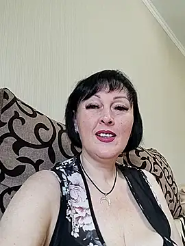HelgaDennis online show from 07-19-26, 06:44