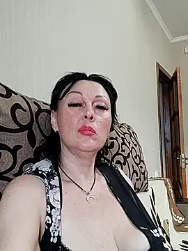 HelgaDennis online show from 06-30-26, 04:40