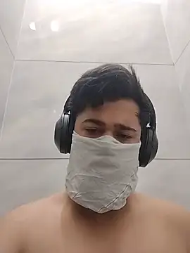 Small dick 069 online show from 05-31-26, 04:29