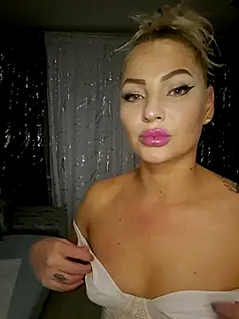 AngelGlowx online show from 04-21-26, 06:36