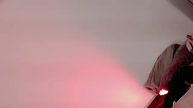 Snapshot of khloe_Gils chatting on 03-24-26, 11:49 khloe Gils online show from 03-24-26, 11:49