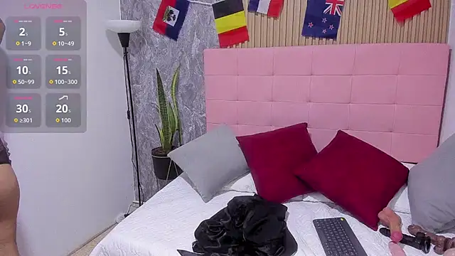 luna lat online show from 06-25-26, 12:10
