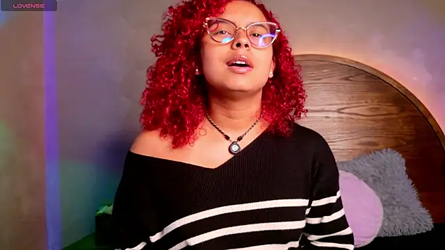 lara curly online show from 03-31-26, 10:28