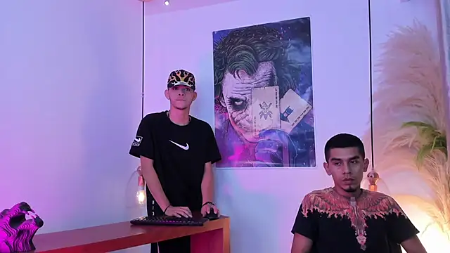 your d0ll1 online show from 05-04-26, 12:41