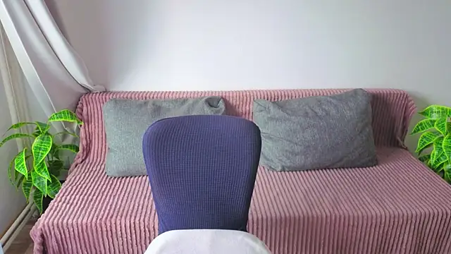 MonikFoxi online show from 03-30-26, 04:14