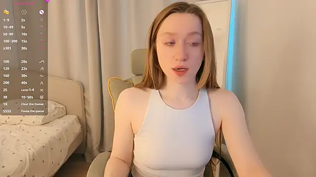 mowalova online show from 07-08-26, 05:52