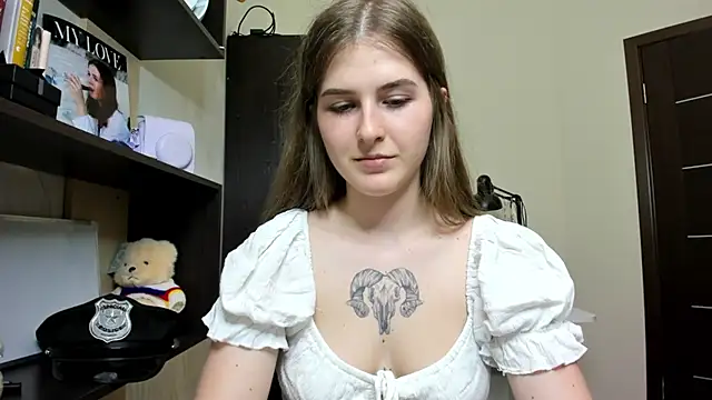 OhMyAlice online show from 05-20-26, 06:16